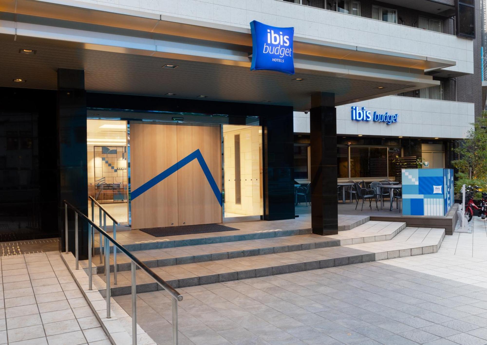 Ibis Budget Osaka Umeda Екстер'єр фото